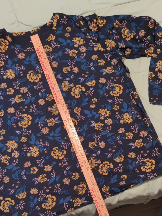 Lands' End Navy Long-Sleeve Floral Tee with Yellow Accents - Picture 4 of 7